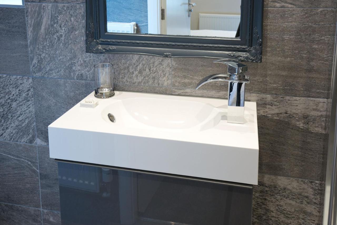 Blackbird Luxury Apartments Room 1 黑潭 外观 照片